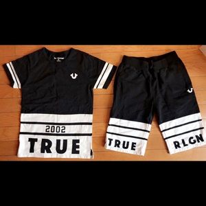 True Religion BOYs set